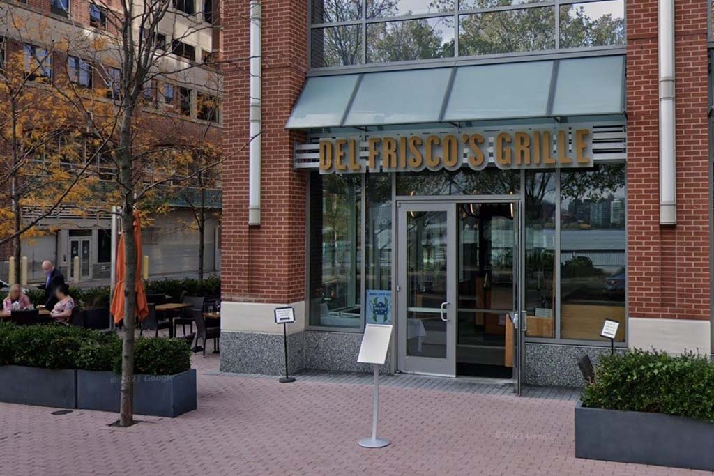 SJP Properties Signs Lease with Del Frisco’s Restaurant Group at Waterfront Corporate Center III