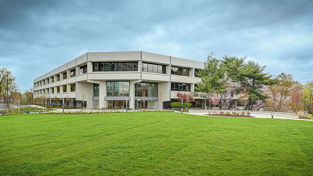 SJP Properties Signs a National Insurance Carrier for 21,010 SF at 200 Wood Avenue South